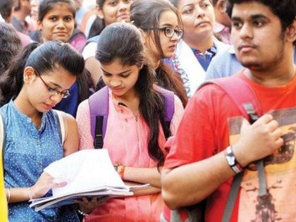 If the number of corona patients is less, a college will be opened in Mumbai | कोरोना रुग्णांची संख्या कमी असल्यास उघडणार मुंबईतील महाविद्यालय