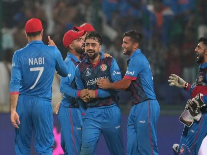 Upheaval in the World Cup is a warning bell for the giants, Afghanistan will spoil the math of the three teams. | वर्ल्डकपमधील उलथापालथ दिग्गजांसाठी धोक्याची घंटा, अफगाणिस्तान या ३ संघांचं गणित बिघडवणार