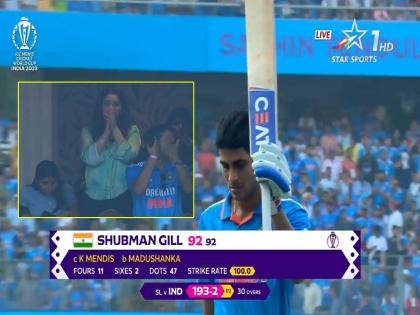 icc odi world cup 2023 Shubman Gill He missed out a well deserving hundred by just 8 runs played so well but got out for 92 runs Sara Tendulkar appreciate him | IND vs SL : गिलने जिता दिल! थोडक्यात शतक हुकले, पण सारा तेंडुलकरसह साऱ्यांची जिंकली मनं