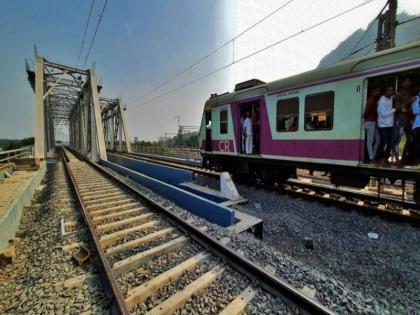 Rush to resume passenger traffic on CSMT-Uran railway line by July 15 | 15 जुलैपर्यंत सीएसएमटी-उरण रेल्वे मार्गावर प्रवासी वाहतूक सुरू करण्याची लगीनघाई