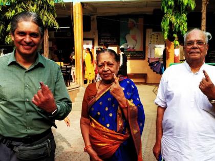 To win the right to vote, directly from San Francisco, in Nashik | मतदानाचा हक्क बजावण्यासाठी थेट सॅन फ्रान्सिस्कोहून नाशकात