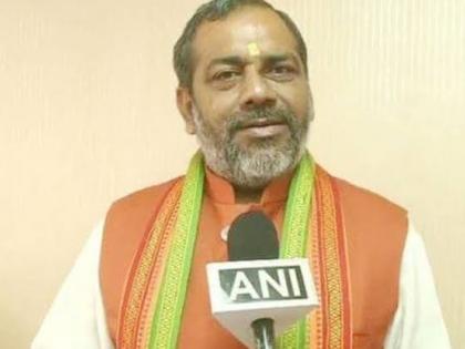 Hindus Should Adopt Five Children Policy Says Bjp Leader Suneel Bharala | हिंदू कुटुंबाने कमीत कमी ३ मुलं जन्माला घाला; भाजपा मंत्र्याचं धक्कादायक विधान 