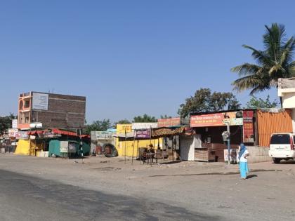 CoronaVirus: Vijapurkar leads to fight against Corona; participate in one day lockdown | CoronaVirus : कोरोनाविरुद्ध लढ्यासाठी वैजापूरकर सरसावले;पाळला एकदिवसीय कडकडीत बंद CoronaVirus: Vijapurkar leads to fight against Corona; participate in one day lockdown | CoronaVirus : कोरोनाविरुद्ध लढ्यासाठी वैजापूरकर सरसावले;पाळला एकदिवसीय कडकडीत बंद