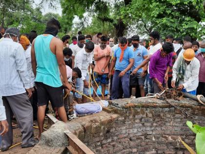 Elderly couple commit suicide in a well in Yaval | यावलमध्ये विहिरीत ज्येष्ठ दाम्पत्याची आत्महत्या