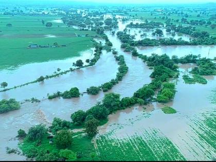 Rain hits in Hingoli district; Thousands of hectares of land under water | हिंगोली जिल्ह्यात पावसाचा कहर; हजारो हेक्टर जमीन पाण्याखाली