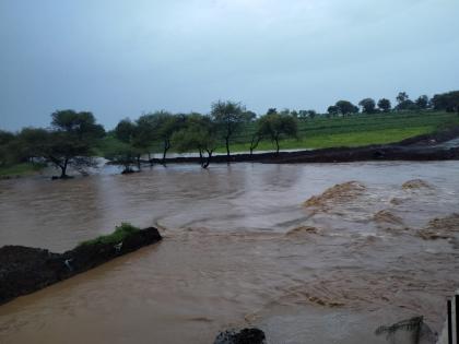 Heavy rains in Beed district; Record of excess rainfall in six circles | बीड जिल्ह्यात दमदार पाऊस; सहा मंडळात अतिवृष्टीची नोंद