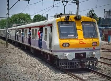 Big News : Pune - Lonavala local start from 12 october | मोठी बातमी : पुणे - लोणावळा लोकल १२ ऑक्टोबरपासून सुरू होणार 