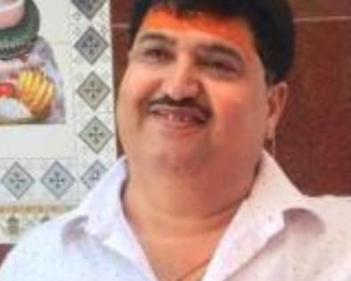 Rajusheth Budhani owner of famous 'Budhani Wafers' passed away | सुप्रसिद्ध 'बुधानी वेफर्स' चे मालक राजुशेठ बुधानी यांचे पुण्यात निधन Rajusheth Budhani owner of famous 'Budhani Wafers' passed away | सुप्रसिद्ध 'बुधानी वेफर्स' चे मालक राजुशेठ बुधानी यांचे पुण्यात निधन