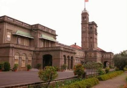 Pune University takes second wave of corona; 7 employees have lost their lives | कोरोनाच्या दुसऱ्या लाटेचा पुणे विद्यापीठाने घेतला धसका; आतापर्यंत ७ कर्मचाऱ्यांनी गमावला जीव