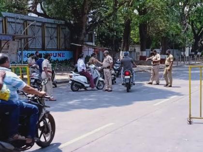 Pune Corona Guidelines: Strict curfew in Pune after 5 pm; Police appeal not to leave the house without any reason | Pune Corona Guidelines : पुणे शहरात सायंकाळी ५ नंतर कडक संचारबंदी; विनाकारण घराबाहेर न पडण्याचं पोलिसांचं आवाहन