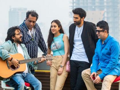 anurag-basu-next-project-metri-in-dino-starring-sara-ali-khan-aditya-roy-kapoor | Metro इन दिनो! फ्रेश जोडी आणि जबरदस्त स्टारकास्टसह अनुराग बासूच्या नव्या सिनेमाची घोषणा