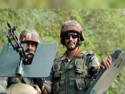 In Jammu and Kashmir, Indian Army has killed 2 infiltrators and recovered 2100 Pakistani rupees from terrorists  | जम्मू-काश्मीरमध्ये लष्कराने २ घुसखोरांना केले ठार; दहशतवाद्यांकडून २१०० पाकिस्तानी रुपये जप्त