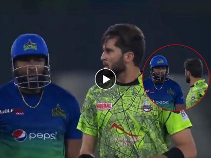 In the Pakistan Super League, Multan Sultans beat Lahore Qalandars by 84 runs to enter the final, a video of Shaheen Afridi and Kieron Pollard's altercation is going viral    | PSL 2023: 3 षटकार खाताच 'आफ्रिदी' लालबुंद; पोलार्डनं पाकिस्तानी गोलंदाजांचे काढले वाभाडे