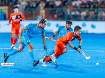 Asia Cup Hockey: Hosts India held by Korea; Match tied 2-2 in regulation time | आशिया चषक हॉकी: यजमान भारताला कोरियाने रोखले; निर्धारित वेळेत सामना २-२ असा बरोबरीत Asia Cup Hockey: Hosts India held by Korea; Match tied 2-2 in regulation time | आशिया चषक हॉकी: यजमान भारताला कोरियाने रोखले; निर्धारित वेळेत सामना २-२ असा बरोबरीत