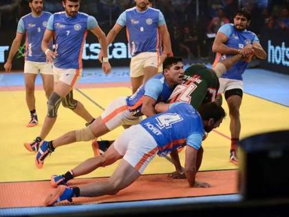 Kabaddi: India's big win over Pakistan | कबड्डी : भारताचा पाकिस्तानवर दणदणीत विजय