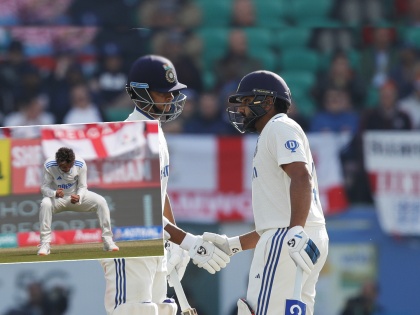 India vs England 5th Test 1st day updates In Marathi Team India has scored 135 runs in 30 overs, Yashasvi Jaiswal scored 57 runs and Rohit Sharma scored 52 runs not out  | IND vs ENG: कुलदीप-अश्विनची कमाल! रोहित-यशस्वी सुसाट; यजमानांनी दिवस गाजवला