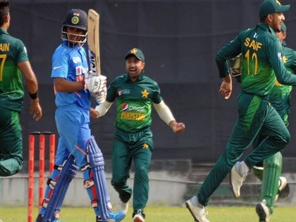 India out of Emerging Cup; Pakistan lost by 5 runs | इमर्जिंग चषकमधून भारत बाहेर; पाकिस्तानकडून ३ धावांनी निसटता पराभव