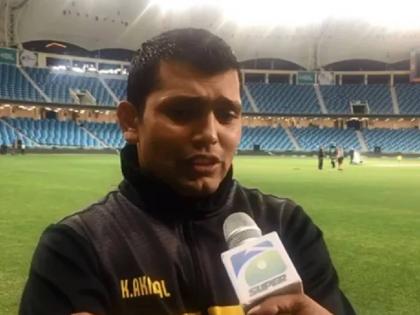 IND vs PAK Kamran Akmal says that Pakistan should not play the match against India on 23 October | IND vs PAK: पाकिस्तानने २३ ऑक्टोबरला होणारा भारताविरूद्धचा सामना खेळू नये - कामरान अकमल