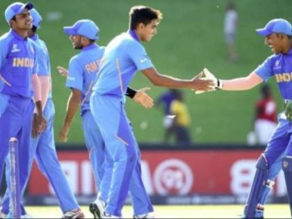 Ind U19 vs Pak U19: Pakistan's batting line-up down ahead of India; eight batsmen were desperate | INDvsPAK: भारतापुढे पाकिस्तानच्या फलंदाजांचे लोटांगण; तब्बल आठ फलंदाज झाले हतबल