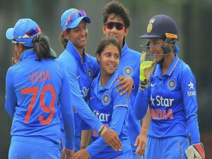 An exciting victory for Indian women | पहिला महिला टी२० सामना: भारताचा द. आफ्रिकेवर रोमांचक विजय