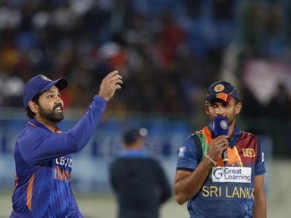 IND vs SL, 1st ODI Live Sri Lanka won the toss and elected to bowl first, Know India's playing XI | IND vs SL, 1st ODI Live: विराट, रोहित परतले अन् इशान, 'सूर्या'ला नाही खेळवले; बघा टीम इंडियाने कोणते ११ खेळाडू उतरवले