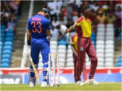 IND vs WI T20 India West Indies match has been stopped for a while due to rain | IND vs WI T20: भारत-विंडीज सामन्यात पावसाची बॅटिंग! १४ षटकांपर्यंत भारत मजबूत स्थितीत 