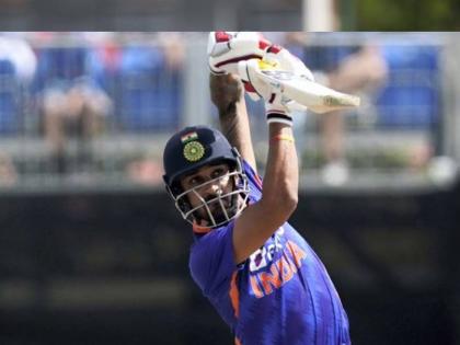 IND vs ZIM 2nd ODI Live Updates : India win the series under KL Rahul, beat Zimbabwe by 5 wickets to win the series. | IND vs ZIM 2nd ODI Live Updates : KL Rahul च्या नेतृत्वाखाली भारताने जिंकली मालिका, पण १६२ धावांसाठी गमावल्या ५ विकेट्स 