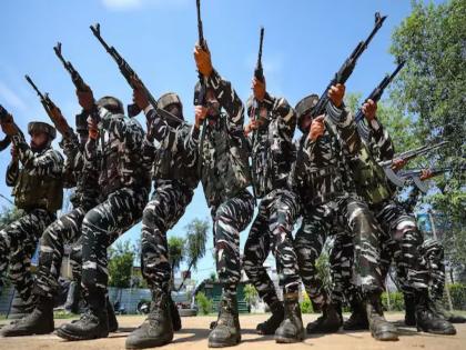 India Pakistan Tension: Air sirens will sound, blackout will occur; 'War mock drill' in district of Maharashtra | एअर सायरन वाजणार, ब्लॅकआऊट होणार; महाराष्ट्रातील 'या' जिल्ह्यात 'वॉर मॉक ड्रिल' India Pakistan Tension: Air sirens will sound, blackout will occur; 'War mock drill' in district of Maharashtra | एअर सायरन वाजणार, ब्लॅकआऊट होणार; महाराष्ट्रातील 'या' जिल्ह्यात 'वॉर मॉक ड्रिल'