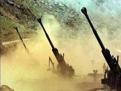 Indias rockets and guns deployed on Chinas border increased strength | चीनच्या सीमेवर भारताची रॉकेट व तोफा तैनात, भारतानं ताकद वाढवली