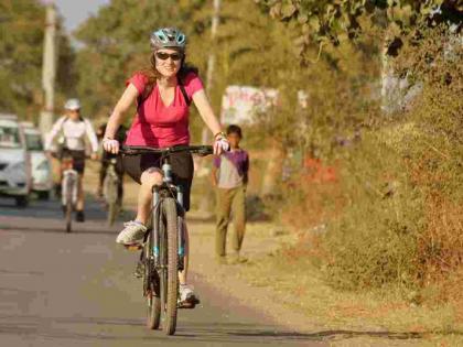 How much cycling every day? How much to run? | रोज सायकलिंग किती? धावायचे किती?