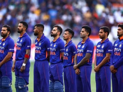 India T20 WC squad announced : India’s squad for ICC Men’s T20 World Cup 2022, Deepak Hooda get chance in squad, Standby players - Mohd. Shami, Shreyas Iyer, Ravi Bishnoi, Deepak Chahar | India T20 WC squad announced : ट्वेंटी-२० वर्ल्ड कप स्पर्धेसाठी भारतीय संघ जाहीर; 'या' खेळाडूने रवींद्र जडेजाला रिप्लेस केलं