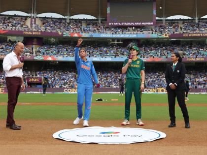 IND vs SA Womens World Cup 2025 Final :आफ्रिकेनं जिंकला टॉस, फायनल जिंकण्यासाठी टीम इंडिया सेट करणार टार्गेट IND vs SA Womens World Cup 2025 Final :आफ्रिकेनं जिंकला टॉस, फायनल जिंकण्यासाठी टीम इंडिया सेट करणार टार्गेट