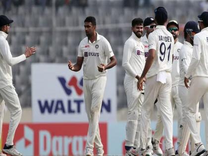 Ind Vs Ban 2nd Test: Team India wrapped up Bangladesh's second innings, 145 runs challenge for victory | Ind Vs Ban 2nd Test: टीम इंडियाने बांगलादेशचा दुसरा डाव गुंडाळला, विजयासाठी १४५ धावांचं आव्हान