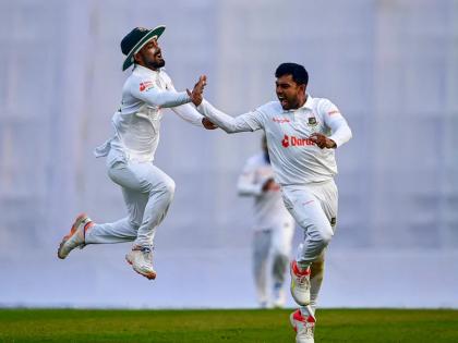 Ind Vs Ban 2nd Test: Team India lost control of the Test, gave Bangladesh a chance, what exactly happened in the last hour and a half | Ind Vs Ban 2nd Test: टीम इंडियानं कसोटीवरील पकड घालवली, बांगलादेशला संधी दिली, अखेरच्या दीड तासात नेमकं काय घडलं 