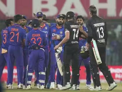 India vs New Zealand 3rd ODI: This player also scored a century in the 3rd ODI, but the record was not recorded in the name | India vs New Zealand 3rd ODI: तिसऱ्या वनडेत या खेळाडूचंही शतक, पण नावावर नोंदवला गेला नकोसा विक्रम 