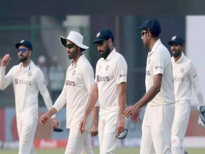 India vs West Indies 1st Test Playing XI May Get Mukesh Kumar, Ishan Kishan Debut, Know Possible Playing XI  | इशान आणि मुकेशचा डेब्यू? ऋतुराज बाकावर; जाणून घ्या पहिल्या सामन्यासाठी संभाव्य प्लेइंग XI