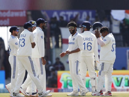 India vs England 5th Test Live updates Team India won the match by an innings of 64 runs, R Ashwin took 5 wickets in the second innings while England's Joe Root scored 84  | IND vs ENG Test: इंग्लंडचा शेवटही कडू! भारताचे एकतर्फी वर्चस्व; अखेरचा सामना तिसऱ्याच दिवशी संपला
