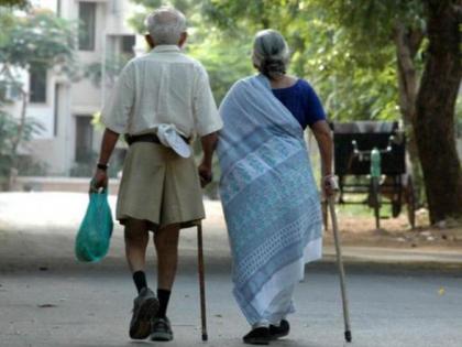 The duty of the son to care for the elderly parents! | वृद्ध माता-पित्यांचा सांभाळ करणे मुलाचे कर्तव्यच !