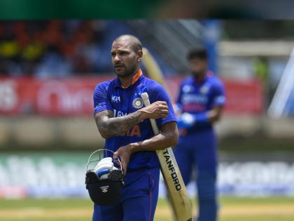 Indian player Shikhar Dhawan has made a big statement about the World Cup match between India and Pakistan  | वर्ल्ड कपमध्ये पाकिस्तानला हरवलं म्हणजे पुरे झालं, पण... ; शिखर धवनच्या विधानानं चाहत्यांमध्ये संभ्रम