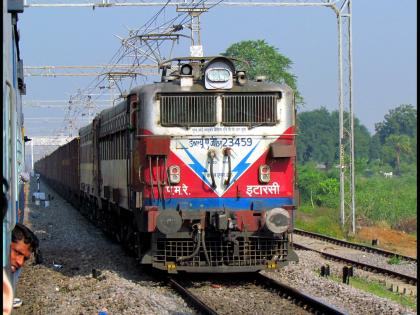 central railway goods by freight a record of 38 million tonnes | मालवाहतुकीतून मध्य रेल्वे मालामाल; ३८ दशलक्ष टनाचा केला विक्रम