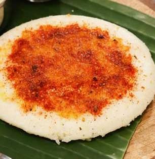 दक्षिण भारतात घरोघरी करतात तशी अस्सल पारंपरिक थट्टे इडली रेसिपी आणि प्रमाण, इडली खावी तर अशी..