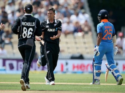 India vs New Zealand 4th ODI : Lowest score at which India lost their first five wickets in ODIs against New Zealand | India vs New Zealand 4th ODI : भारतीय संघाची नाचक्की, 14 वर्षांतील सर्वात निराशाजनक सुरुवात