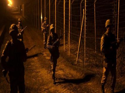 India Pakistan War: India-Pakistan war broke out; Pakistan sent tanks towards Rajasthan border... | भारत-पाकिस्तान तणाव शिगेला; पाकने राजस्थान बॉर्डरच्या दिशेने पाठवले रणगाडे, भारतीय सैन्यही सज्ज India Pakistan War: India-Pakistan war broke out; Pakistan sent tanks towards Rajasthan border... | भारत-पाकिस्तान तणाव शिगेला; पाकने राजस्थान बॉर्डरच्या दिशेने पाठवले रणगाडे, भारतीय सैन्यही सज्ज