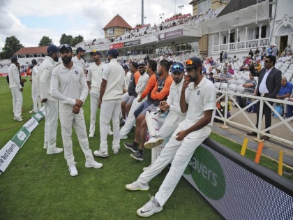 India vs England 4th Test: tell ender's play brilliant game in India-England Test series | India vs England 4th Test: भारत- इंग्लंड कसोटी मालिकेत शेपूटच अधिक वळवळलं