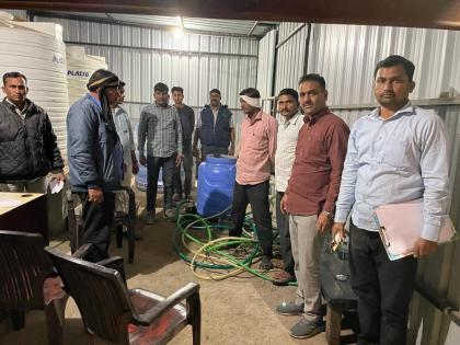 Industrial fuel stocks seized in Washim district | वाशिम जिल्ह्यात औद्योगिक इंधनाचा साठा जप्त