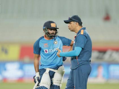 IND vs NZ 3rd T20I : India Playing XI, The attacking Indian opener Prithvi Shaw is set to end his international cricket exile in Ahmedabad | IND vs NZ 3rd T20I Live : पृथ्वी शॉला तिसऱ्या ट्वेंटी-२०त प्लेइंग इलेव्हनमध्ये संधी मिळणार? हार्दिक पांड्या 'या' खेळाडूला बाहेर बसवणार 