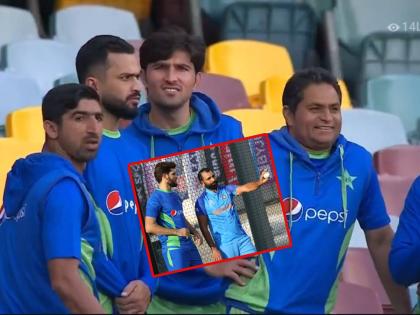 IND vs PAK, T20 World Cup : Pakistan team watching the India Vs Australia match as they await for their game against England, Mohammad Shami with Shaheen Afridi | IND vs PAK, T20 World Cup : पाकिस्तान घाबरलाय... टीम इंडिया कशी खेळतेय बघायला मैदानावर पोहोचला, आफ्रिदीने Mohammad Shami कडून टीप्स घेतल्या