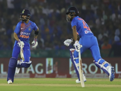 India vs South Africa, 3rd T20 : India finish their 20 overs at 134/9, South Africa bowlers have bowled magnificently | India vs South Africa, 3rd T20 : चुकीच्या फटक्यांनी घात केला, भारतानं कसाबसा समाधानकारक पल्ला गाठला