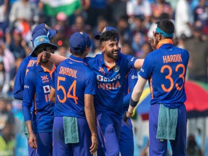 Ind vs Aus 2nd ODI: Rohit Sharma to return to squad; India's Playing XI can be like this for 2nd ODI | Ind vs Aus 2nd ODI: रोहित शर्मा संघात परतणार; कोणाला डच्चू मिळणार?, अशी असू शकते भारताची Playing XI