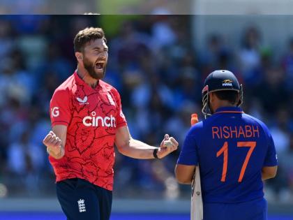 IND vs ENG 2nd T20I Live Updates : Chris Jordan - 4/27, Richard Gleeson - 3/15; Ravindra Jadeja scored 46 runs in 29 balls, India set 171 target to England  | IND vs ENG 2nd T20I Live Updates : टीम इंडियाची गाडी घसरली, ३४ वर्षीय गोलंदाजांनी वाट लावली; रवींद्र जडेजाने सर्वाधिक धावा करून लाज वाचवली 